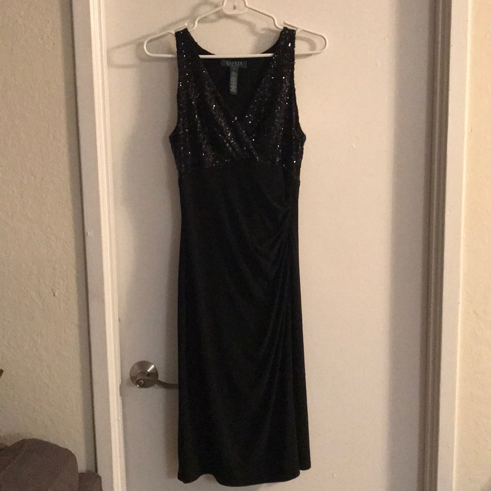 LBD!! Perfect little black dress for ANY occasion!